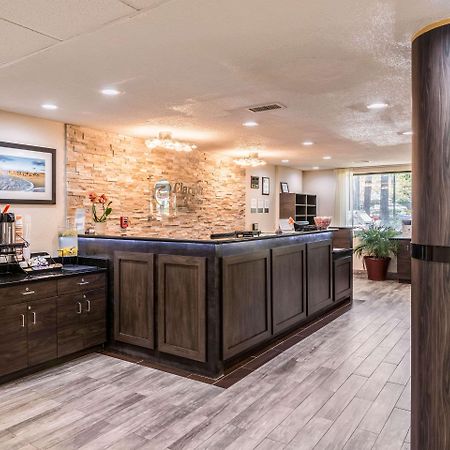 Lake Norman Inn And Suites Cornelius Extérieur photo