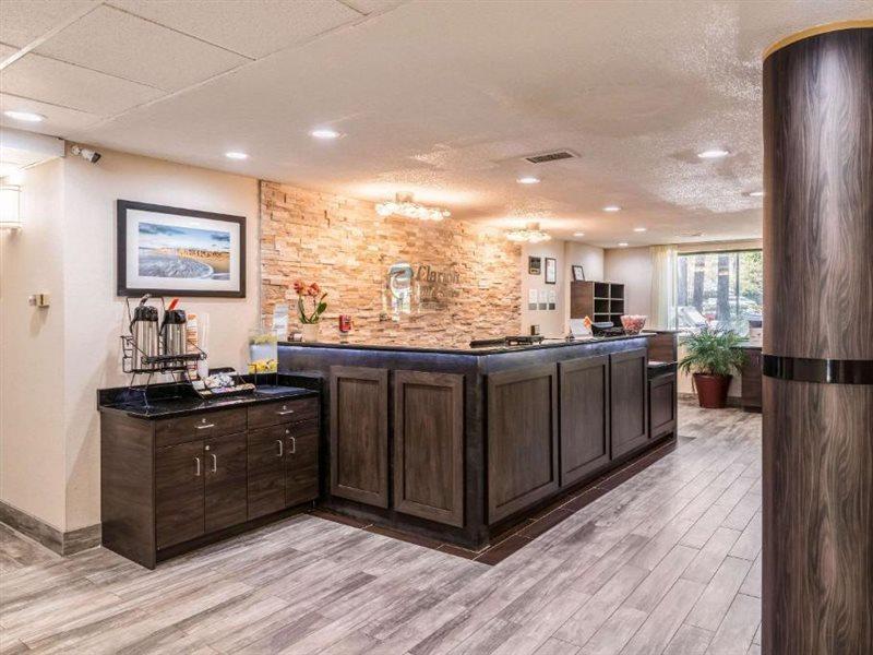 Lake Norman Inn And Suites Cornelius Extérieur photo