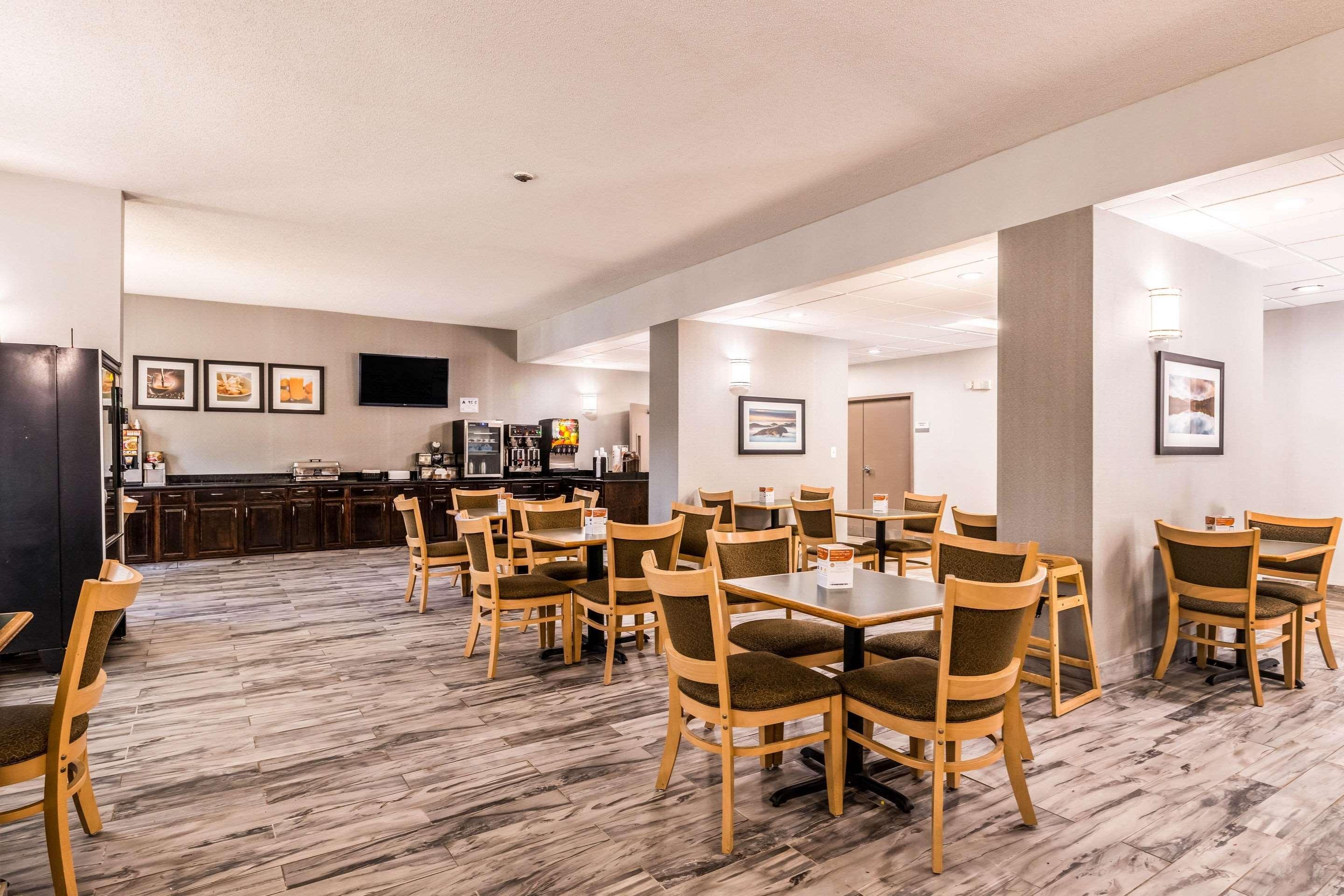 Lake Norman Inn And Suites Cornelius Extérieur photo
