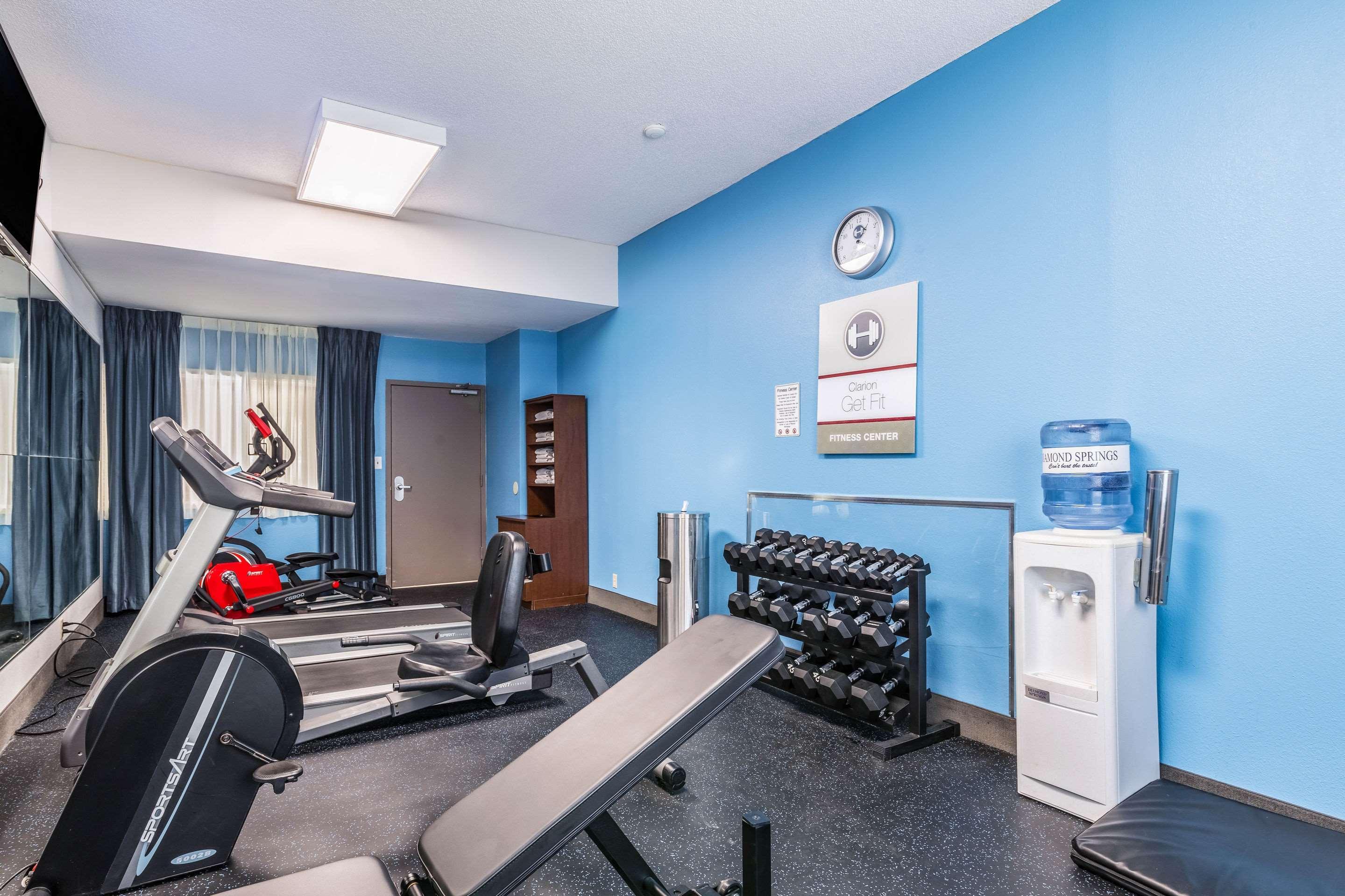 Lake Norman Inn And Suites Cornelius Extérieur photo