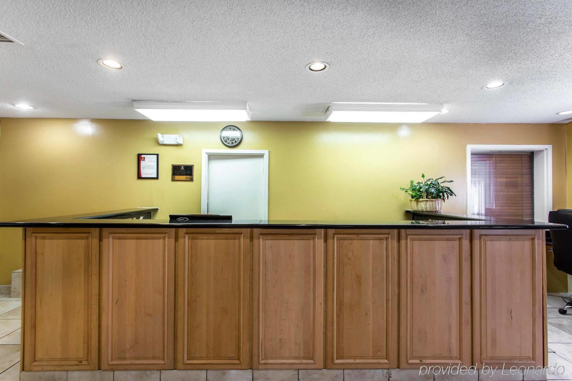Lake Norman Inn And Suites Cornelius Extérieur photo